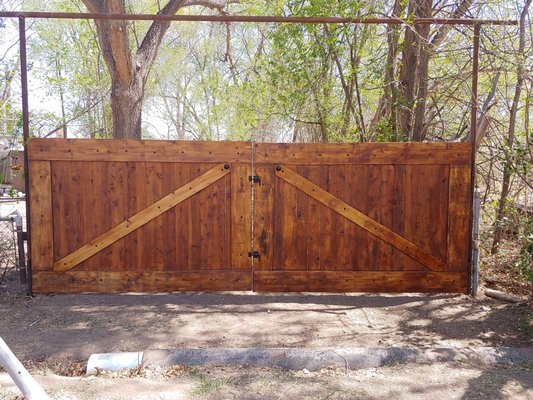 Rustic - 2- 6x8 rustic gates Rustic - 2- 6x8 rustic gates