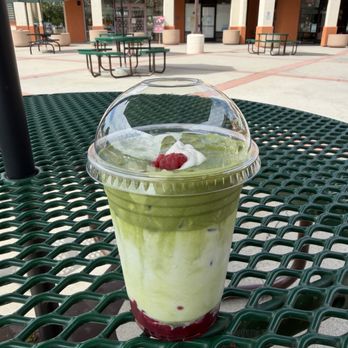 Ceré Tea - Raspberry cream matcha - Bubble Tea Near Me - Milpitas, California Ceré Tea - Raspberry cream matcha - Bubble Tea Near Me - Milpitas, California