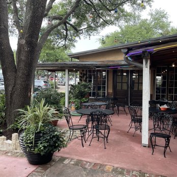 Pappasito's Cantina - Outdoor seating - Tex-Mex Near Me - Austin, Texas