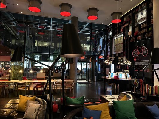 citizenM New York Times Square Hotel by null
