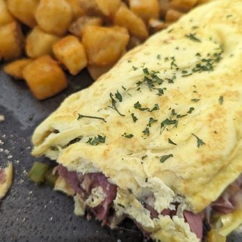 Pop's Corner - Pop's omelette and home fries - Breakfast & Brunch Near Me - Point Pleasant Beach, New Jersey