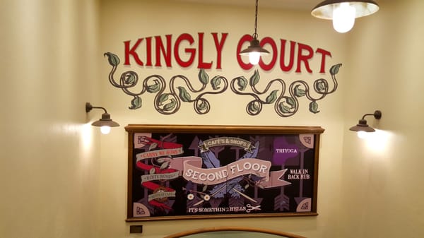 Kingly Court by null