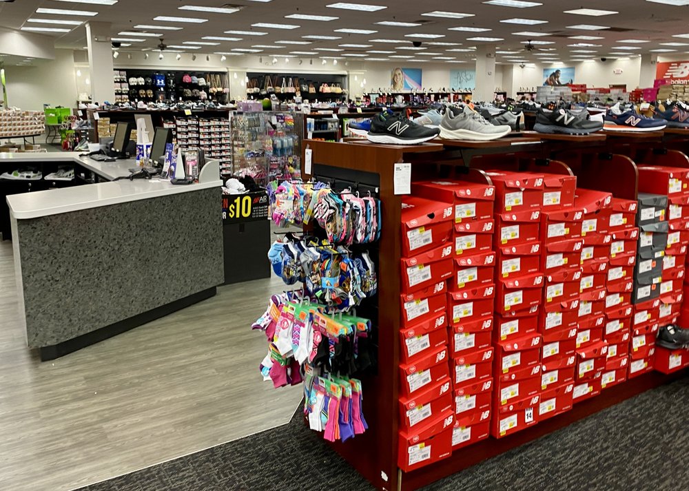 SHOE DEPT Updated April 2024 669 Target Way, West