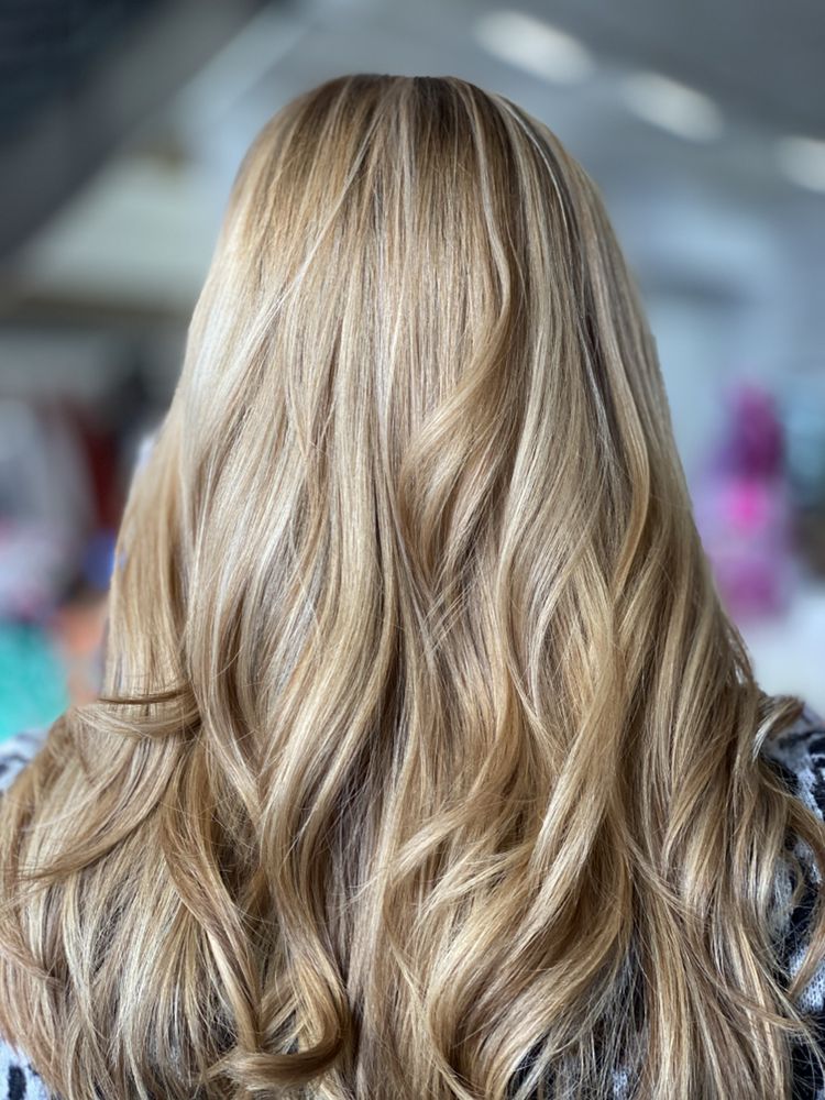 Bellacapelli Hair Craft Logo