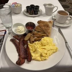 Parker's Restaurant - American Breakfast