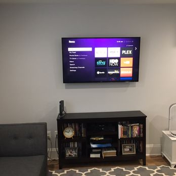 Philip's Design - Mounted TV - Handyman Near Me