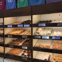 DONUT HOLE BAKERY CAFE - 1084 Photos & 1199 Reviews - Donuts - 635