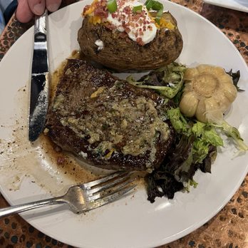 Spicewood Restaurant - Rib Eye & loaded baked potato - New American Near Me - Alpine, Texas Spicewood Restaurant - Rib Eye & loaded baked potato - New American Near Me - Alpine, Texas