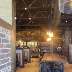 Zaxbys - Inside
