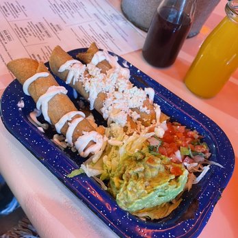 Baja Cantina - Flautas de la Casa- chicken and cheese - Mexican Near Me - The Woodlands, Texas