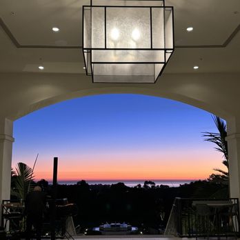 Ponto Lago - New American Near Me - Carlsbad, California
