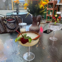 Garibaldy's - Frozen margarita