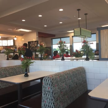 Chick-fil-A - Fresh flowers everywhere - Fast Food Near Me - Houston, Texas