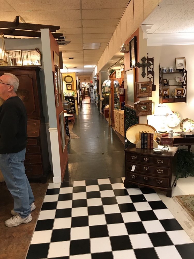 ANTIQUE MARKET OF SAN JOSE CLOSED Updated November 2024 30 Photos