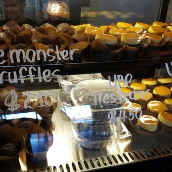 Cafe 86 - Desserts Near Me - Artesia, California