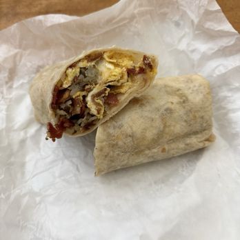 Ceneduria el Arco - Breakfast burrito with bacon, egg, cheese and hash browns - Mexican Near Me - Long Beach, California Ceneduria el Arco - Breakfast burrito with bacon, egg, cheese and hash browns - Mexican Near Me - Long Beach, California