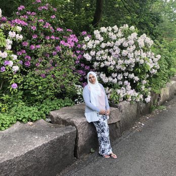 Edwards Gardens - Parks Near Me - North York, Ontario