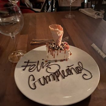 Taboo Cancun - Birthday dessert - Mediterranean Near Me - Cancún, ROO