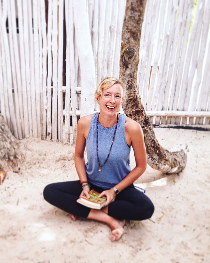 Colibri Yoga Retreats Logo