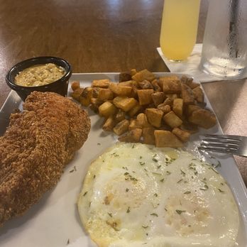 Brunch Room Bistro - Fried chicken - Breakfast & Brunch Near Me - Forney, Texas