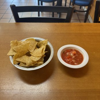 Baja Mar Fish Taco - Chips & Salsa - Mexican Near Me - Monrovia, California