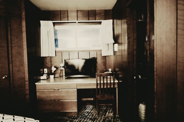 Curly Redwood Lodge by null