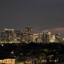 Escape Rooftop Bar - Fort Lauderdale nighttime skyline