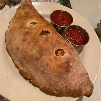 Pulcinella's Italian Restaurant - Calzone - Italian Near Me - Durham, North Carolina