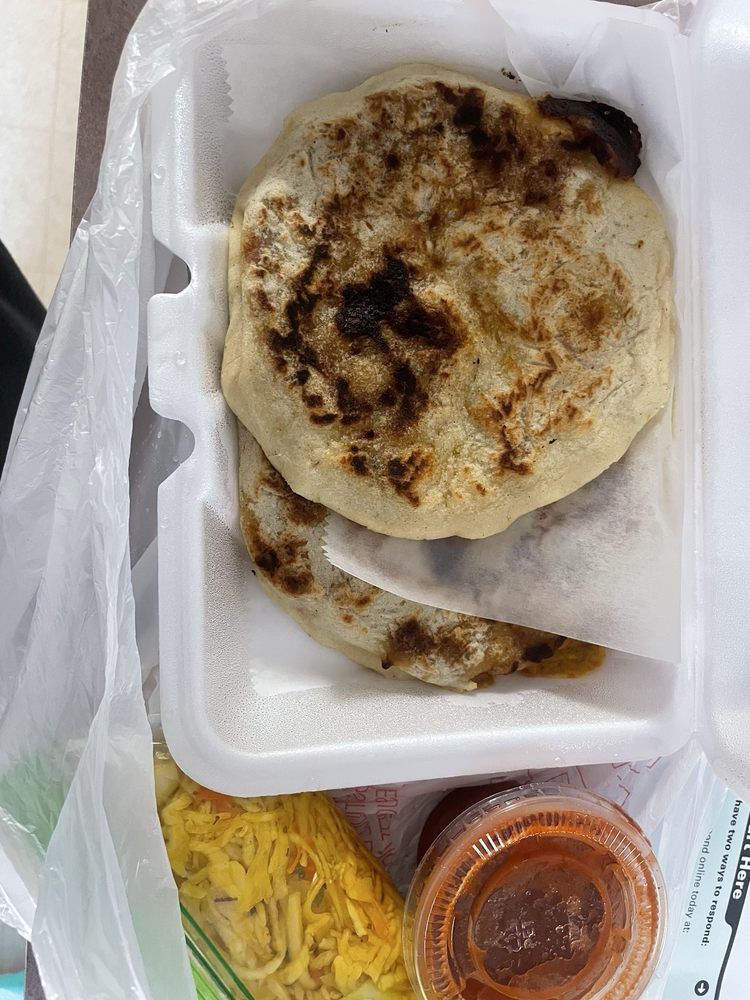 Restaurant and Bakery Salvadorena