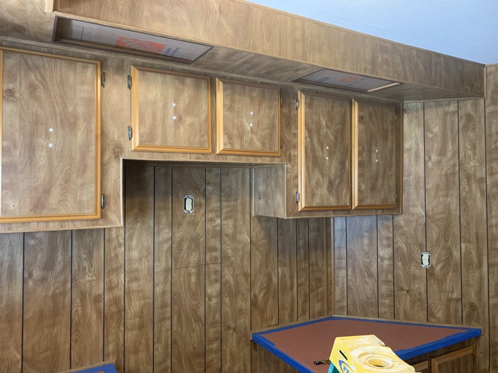 Slide of Benny Morales Roofing & Painting