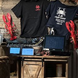 Crab House - Decor Inside the Restaurant!