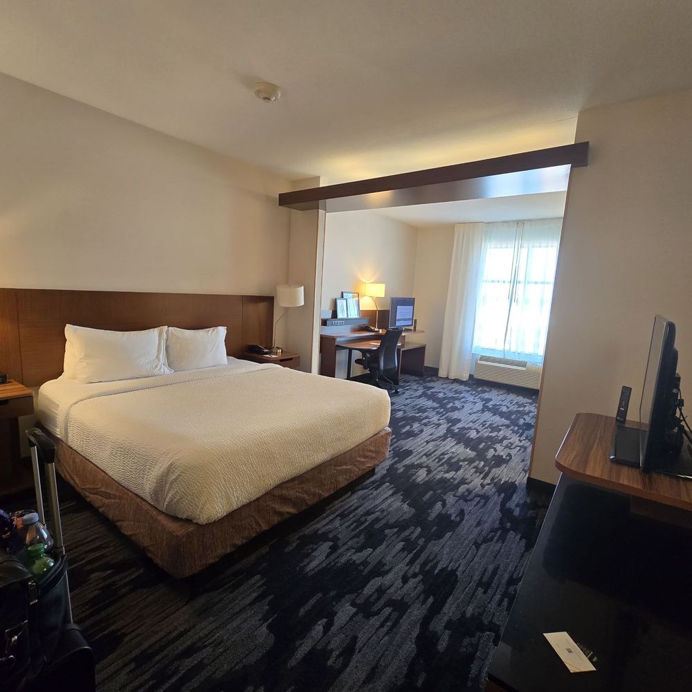 Fairfield - Room 414 - Hotels Near Me - Columbus, Ohio Fairfield - Room 414 - Hotels Near Me - Columbus, Ohio