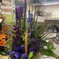 Friday'Z Flower Shop