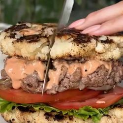 Habit Burger & Grill - BOMBBBBBB