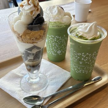 Nana's Green Tea - Sesame mochi parfait - Cafes Near Me - Pasadena, California Nana's Green Tea - Sesame mochi parfait - Cafes Near Me - Pasadena, California