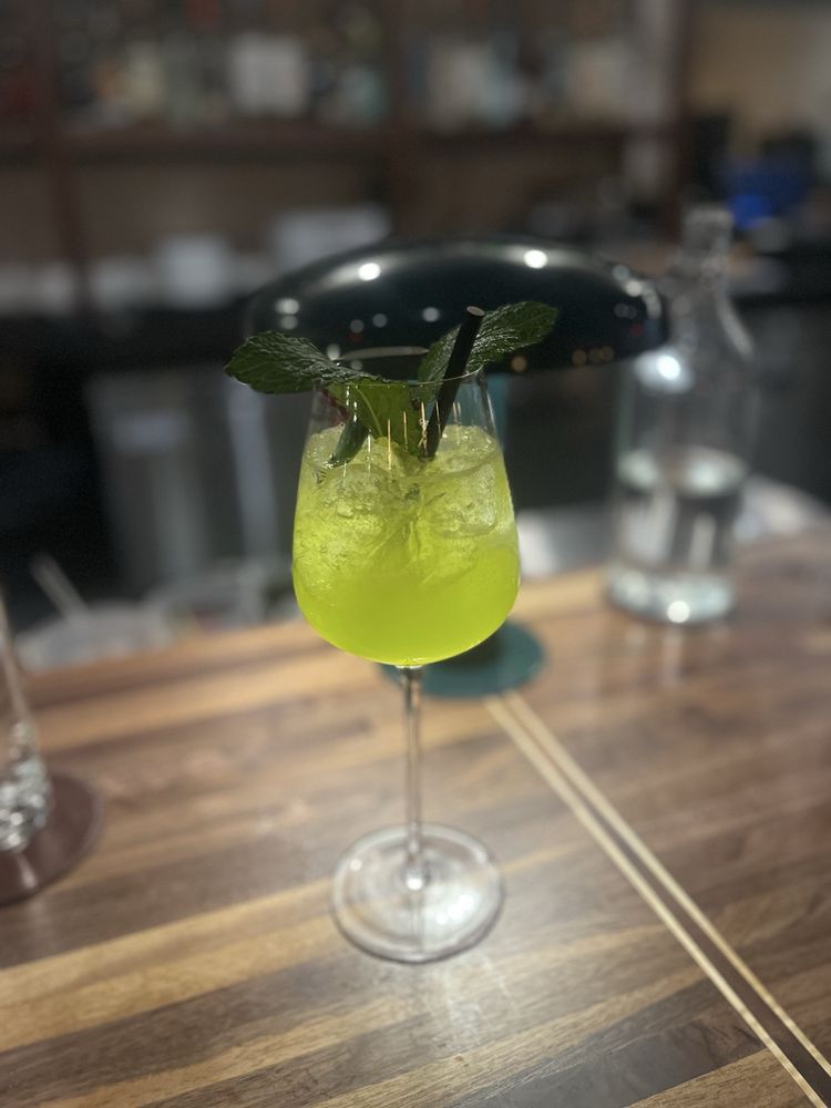 Social spots from Off Elm