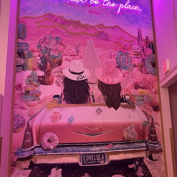 Cafe Lola - Bakeries Near Me - Las Vegas, Nevada