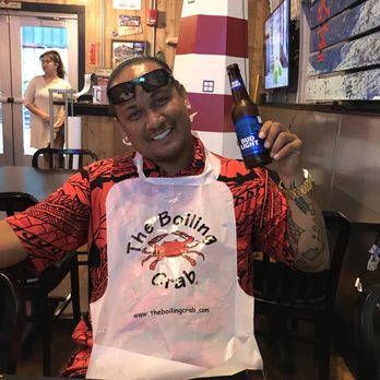 The Boiling Crab - Seafood Near Me - Honolulu, Hawaii The Boiling Crab - Seafood Near Me - Honolulu, Hawaii
