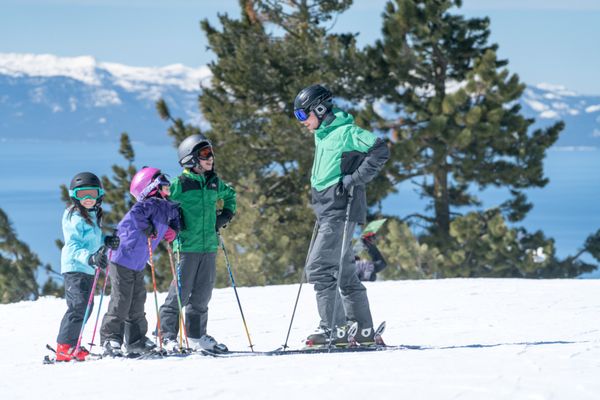 Diamond Peak Ski Resort by null