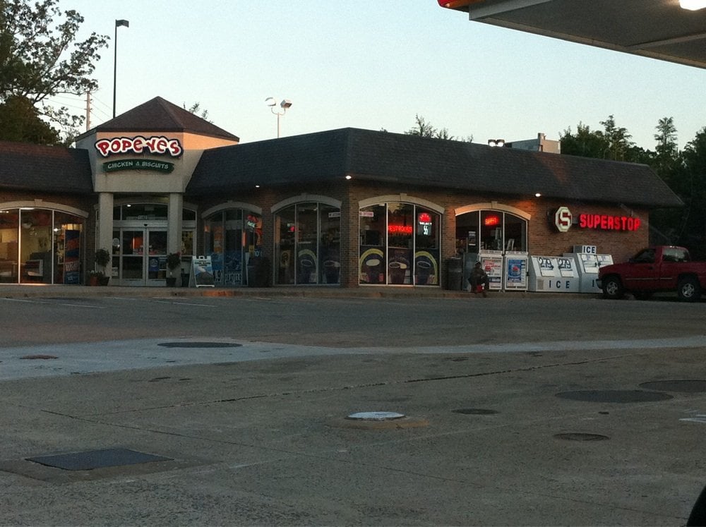 Hwy 10 Shell Superstop, Little Rock Roadtrippers
