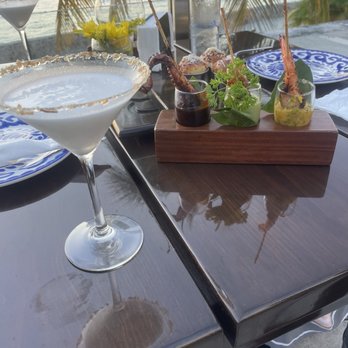 Buccanos At Night - Toasted coconut martini and 3 shot appetizer special - Bars Near Me - Cozumel, ROO