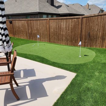 The Good Shepherd’s Turf - a view of a backyard putting green - Artificial Turf Near Me The Good Shepherd’s Turf - a view of a backyard putting green - Artificial Turf Near Me