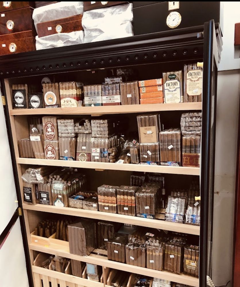 SMOKE MASTER CIGARS Updated September 2024 145 Carlton St, St