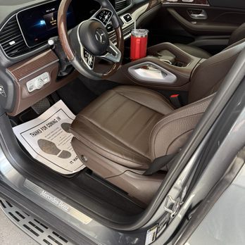 Alvarez Auto Detailing - Interior looks great! - Auto Detailing Near Me - Bakersfield, California