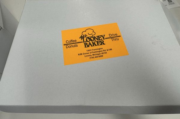The Looney Baker by null