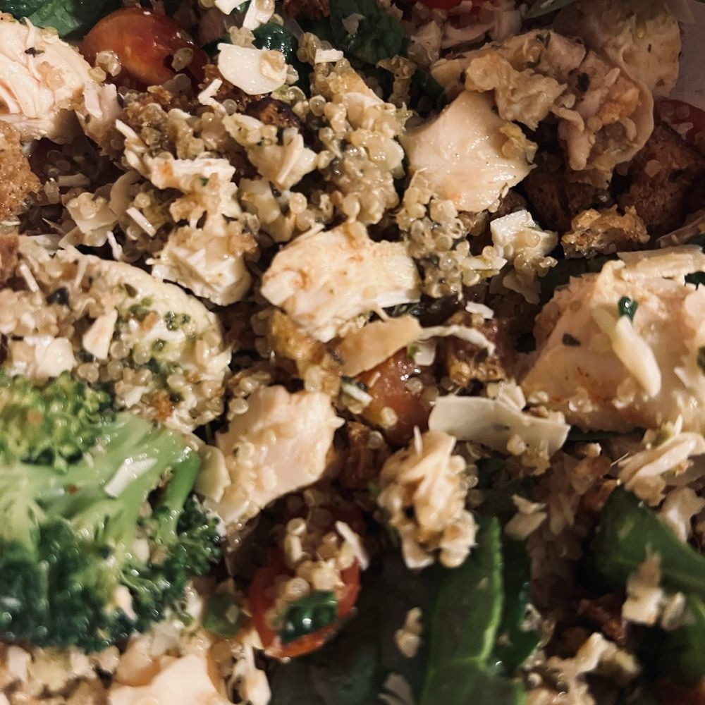 sweetgreen - Healthy Salads, Wraps, and Bowls - Chicken Pesto Parm - Salad Near Me - Manhattan Beach, California sweetgreen - Healthy Salads, Wraps, and Bowls - Chicken Pesto Parm - Salad Near Me - Manhattan Beach, California