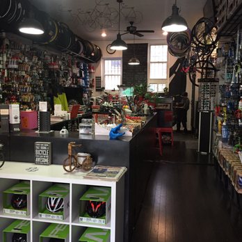 Behind Bars in Brooklyn - Beautiful and warm bike shop - Bike Repair/Maintenance Near Me - Brooklyn, New York Behind Bars in Brooklyn - Beautiful and warm bike shop - Bike Repair/Maintenance Near Me - Brooklyn, New York