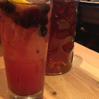 Bear Street Tavern - Pizza Near Me - Banff, Alberta