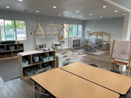 Now Enrolling - Smart Tree is enrolling infants from ages 6 months to 12 years old. Spaces are limited. Call for a tour! Now Enrolling - Smart Tree is enrolling infants from ages 6 months to 12 years old. Spaces are limited. Call for a tour!
