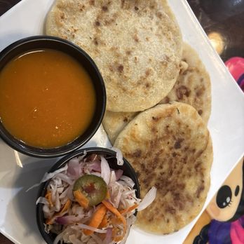 La Chapina y La Catracha - Papusas - Breakfast & Brunch Near Me - Lafayette, Louisiana